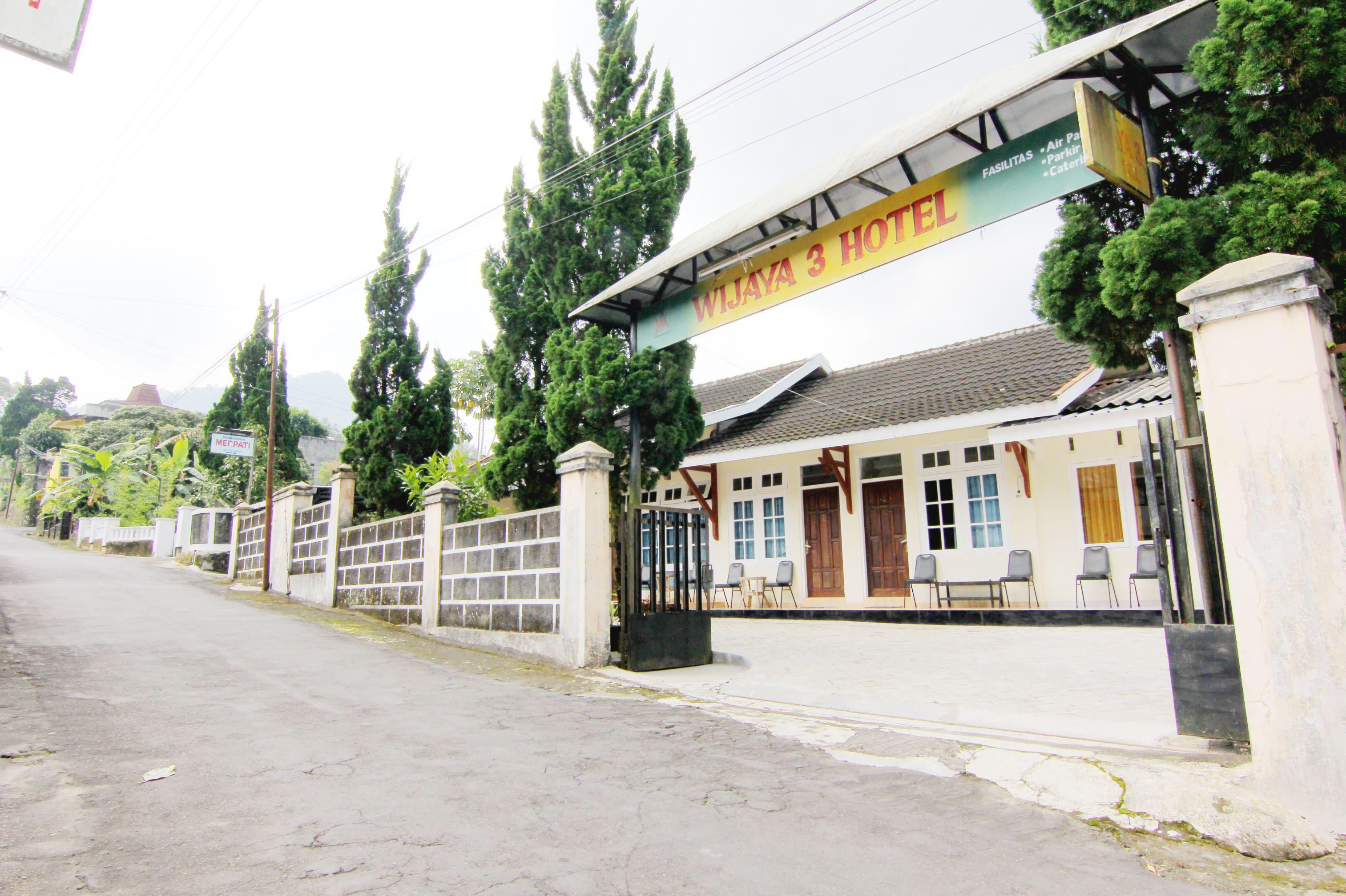 Hotel Wijaya 3 Kaliurang Dış mekan fotoğraf